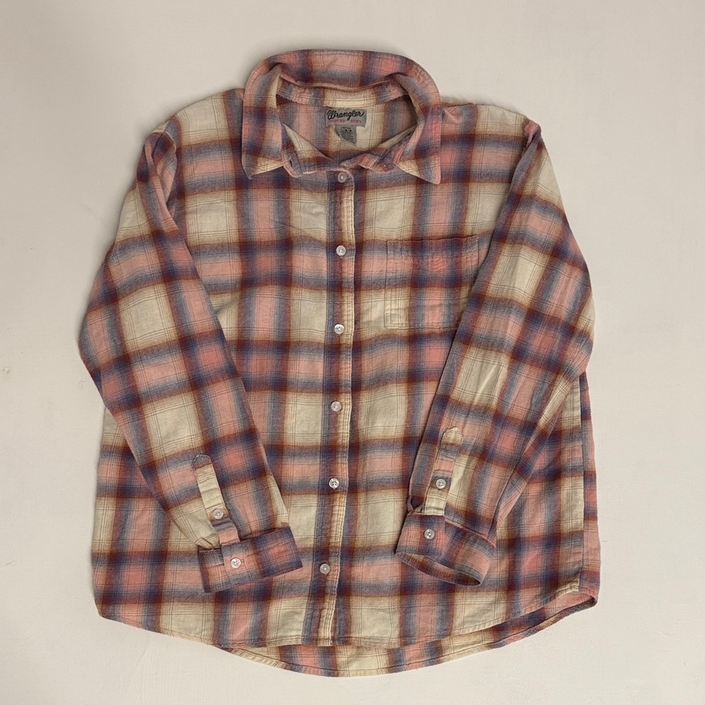 Wrangler Cream and Blue Plaid Casual Shirt